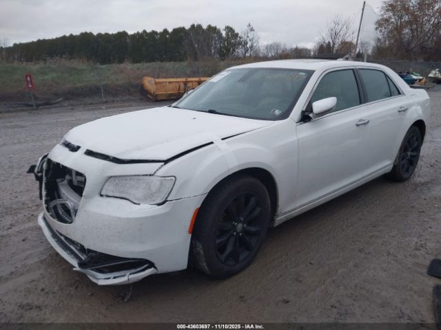 2015 CHRYSLER 300C 2C3CCASG5FH854060 Photo 1