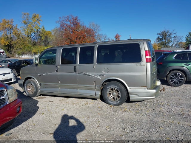 43603707 :رقم المزاد ، 1GDFG15T341155779 vin ، 2004 Gmc Savana Upfitter مزاد بيع