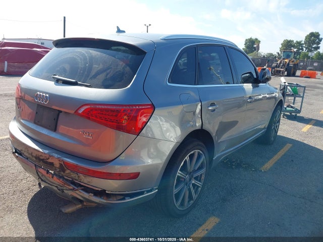 2011 AUDI Q5 WA1LFCFPXBA022760 Photo 3