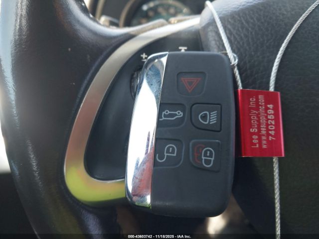 2013 JAGUAR XF SAJWA0ESXDPS92708 Photo 10