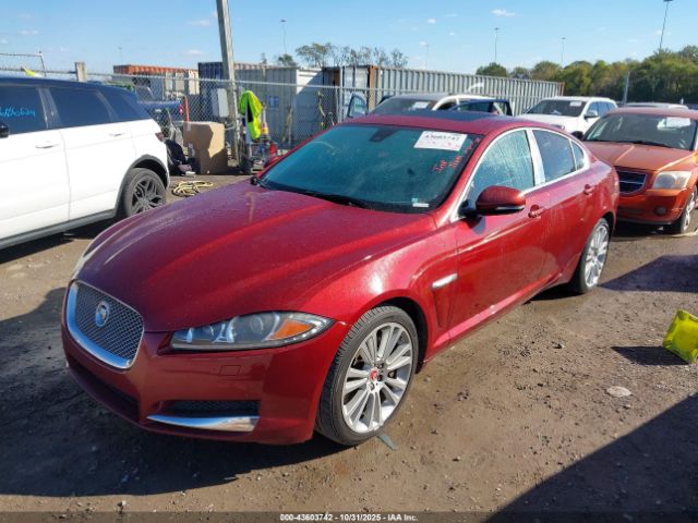 2013 JAGUAR XF SAJWA0ESXDPS92708 Photo 1