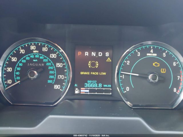 2013 JAGUAR XF SAJWA0ESXDPS92708 Photo 6