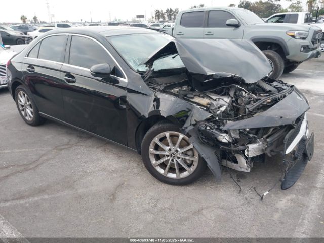 2019 MERCEDES-BENZ A 220 WDD3G4EB1KW020452