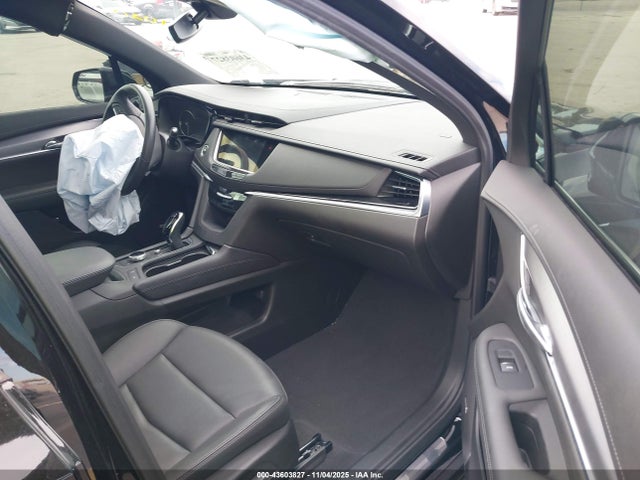 2025 CADILLAC XT6 1GYKPAR46SZ141891 Photo 4
