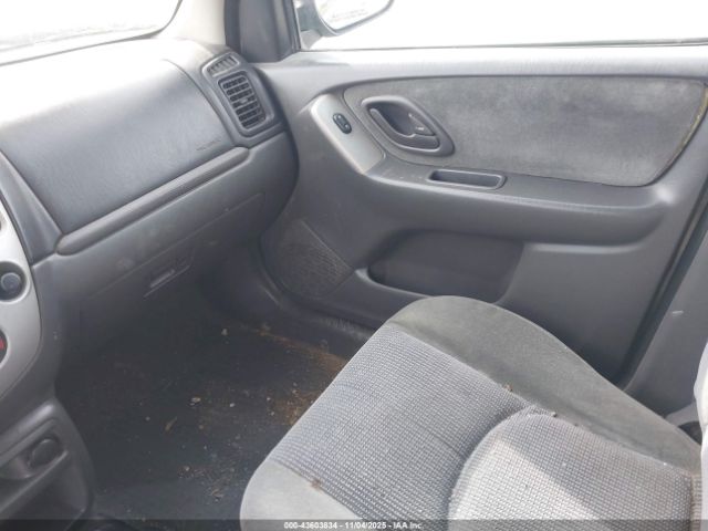 2003 MAZDA TRIBUTE 4F2YZ94123KM31934 Photo 4