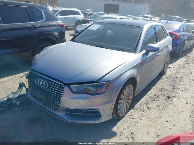 2016 AUDI A3 E-TRON WAUTPBFF7GA050640 Photo 1