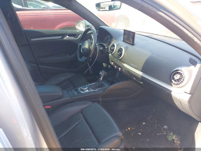 2016 AUDI A3 E-TRON WAUTPBFF7GA050640 Photo 4