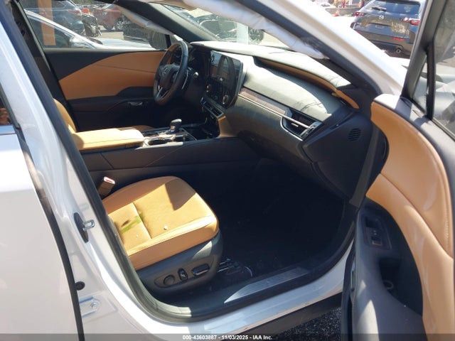 Продаж на аукціоні авто 2024 Lexus Rx 350 Premium Plus, vin: 2T2BAMBA5RC028460, номер лоту: 43603887
