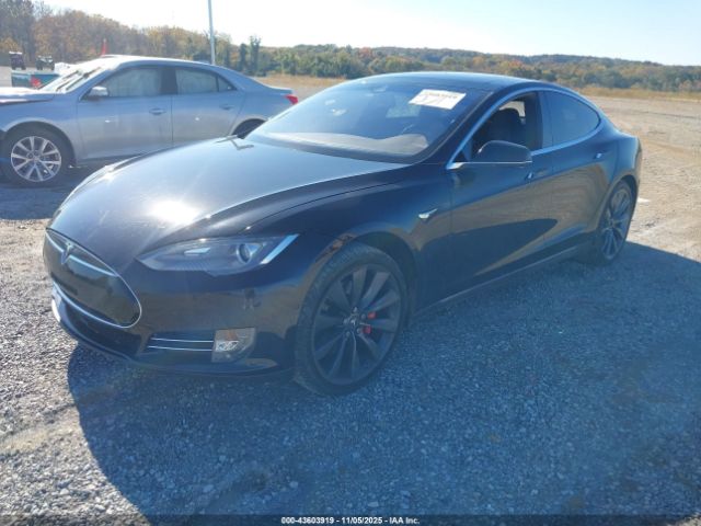 2015 TESLA MODEL S 5YJSA1V42FF099387 Photo 1
