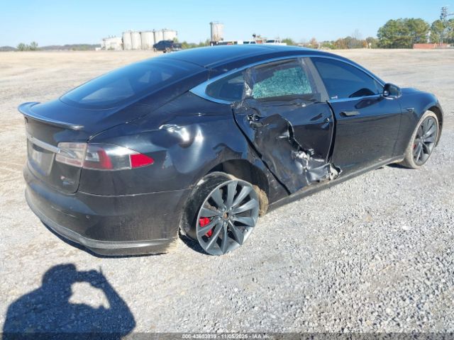 2015 TESLA MODEL S 5YJSA1V42FF099387 Photo 3
