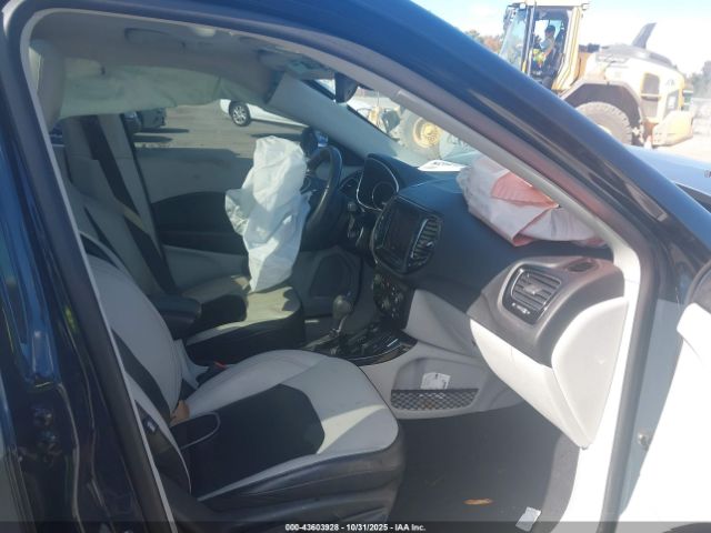 2018 JEEP COMPASS 3C4NJDCB9JT212553 Photo 4