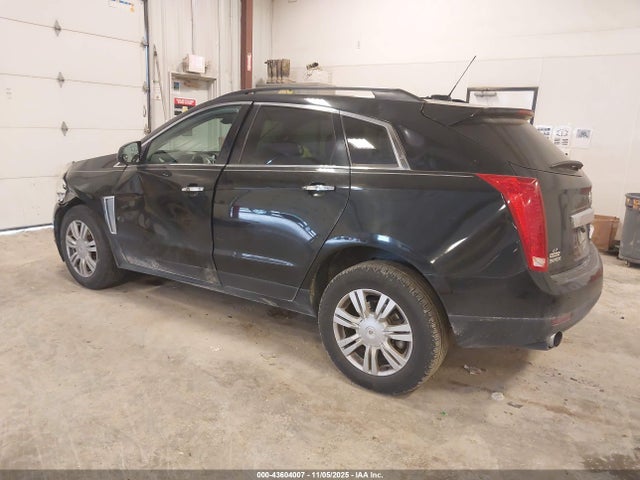 2015 CADILLAC SRX 3GYFNAE33FS592767 Photo 2