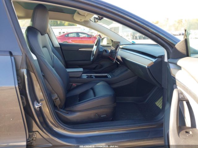 2021 TESLA MODEL 3 5YJ3E1EA3MF017517 Photo 4
