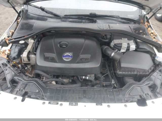 2015 VOLVO S60 YV126MFKXF1337912 Photo 9