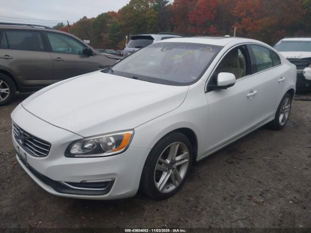 2015 VOLVO S60 YV126MFKXF1337912 Photo 1