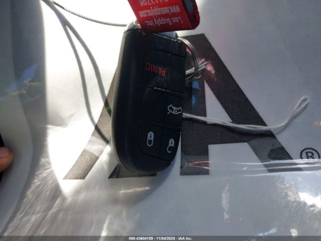 2016 CHRYSLER 200 1C3CCCBBXGN182182 Photo 10