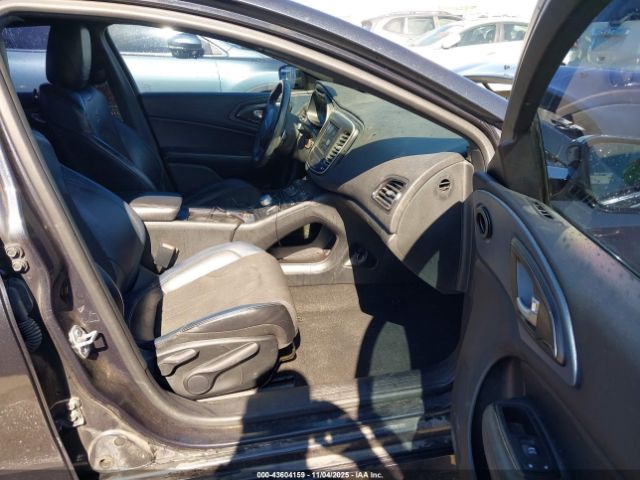 2016 CHRYSLER 200 1C3CCCBBXGN182182 Photo 4