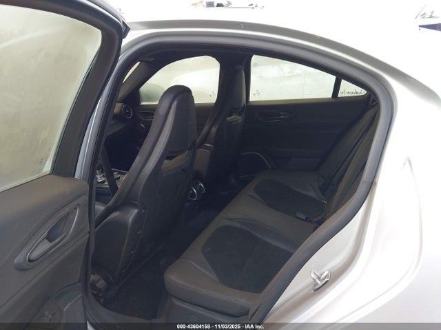 ZARFAEAV6H7549421 Alfa Romeo Giulia Quadrifoglio Rwd