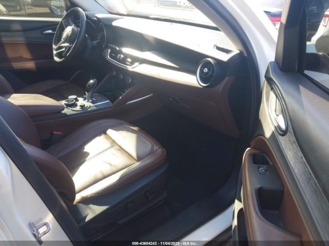 2019 ALFA ROMEO STELVIO ZASPAJAN6K7C68905 Photo 4