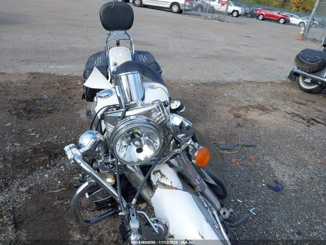 2008 HARLEY-DAVIDSON FLSTC 1HD1BW5188Y030068 Photo 4