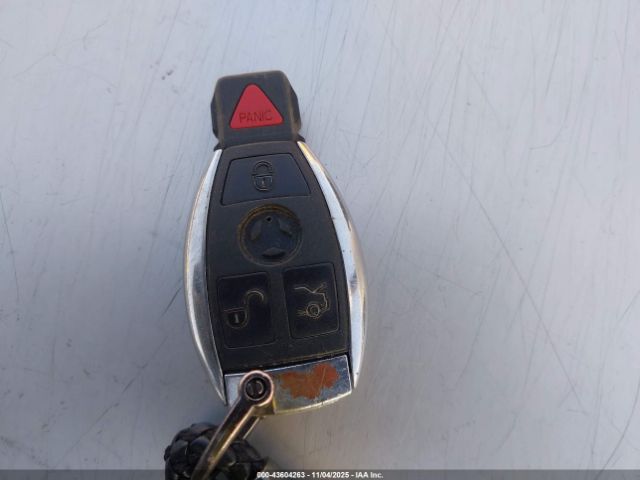 2011 MERCEDES-BENZ C 300 WDDGF5EB6BR178133 Photo 10