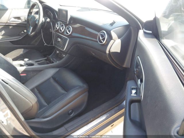 2014 MERCEDES-BENZ CLA 250 WDDSJ4EB0EN149693 Photo 4