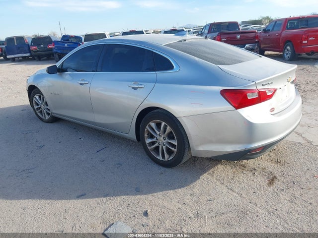 2017 CHEVROLET MALIBU 1G1ZE5ST5HF157389 Photo 2