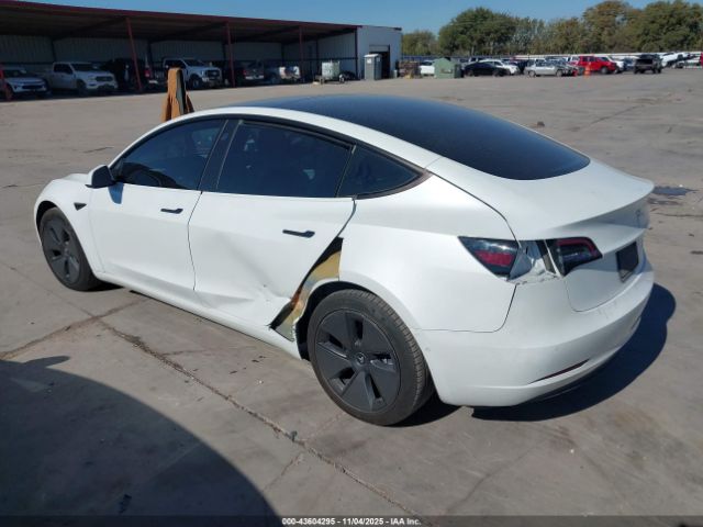 2021 TESLA MODEL 3 5YJ3E1EB5MF903301 Photo 2