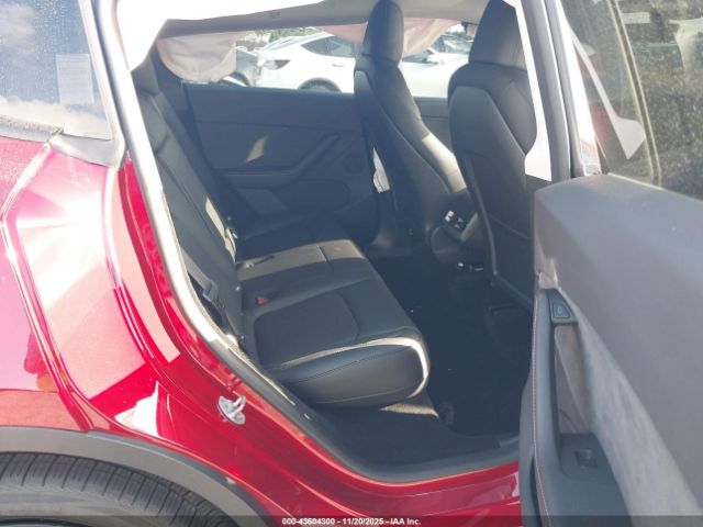 2025 TESLA MODEL Y 7SAYGDEF7SA349289 Photo 7