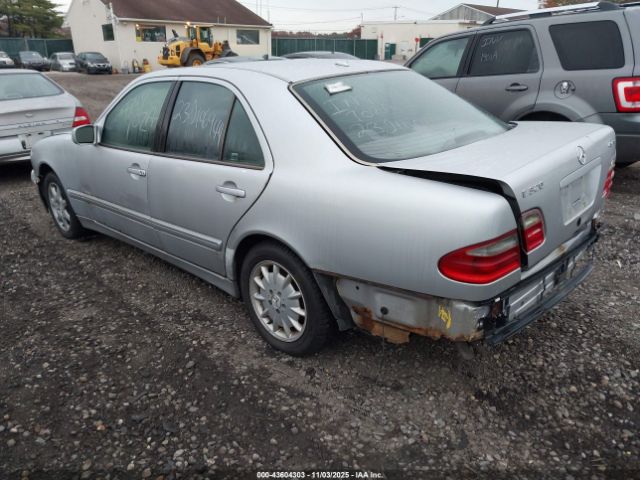 2001 MERCEDES-BENZ E 320 WDBJF82J41X056456 Photo 2