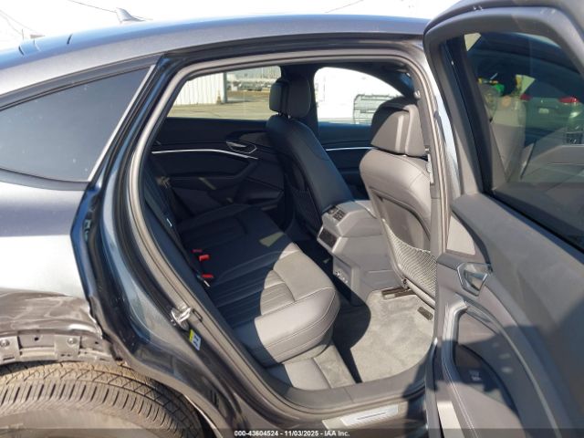 2023 AUDI E-TRON SPORTBACK WA12AAGE0PB025504 Photo 7