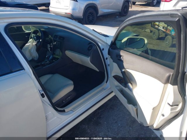 2011 LEXUS IS 250 JTHCF5C28B5049358 Photo 4