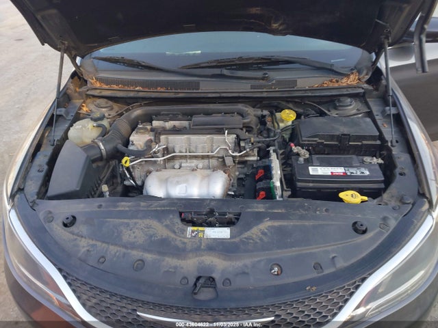 Aukcja sprzedaży 2015 Chrysler 200 C, vin: 1C3CCCCB1FN565750, numer aukcji: 43604622