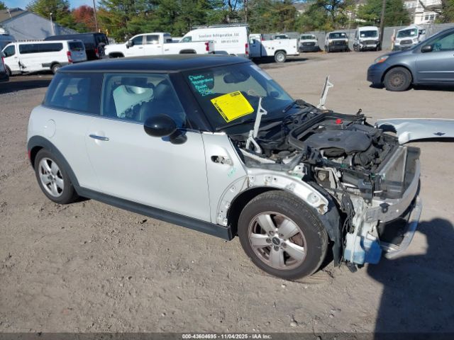 2017 MINI HARDTOP WMWXP5C3XH2G60897