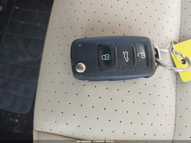 Aukcja sprzedaży 2016 Volkswagen Tiguan S, vin: WVGAV7AX0GW574689, numer aukcji: 43604698