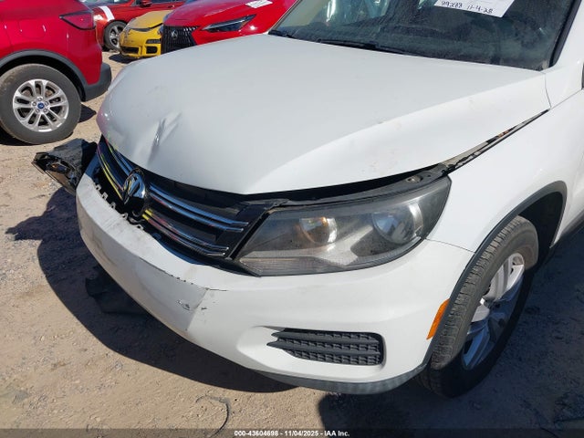 Aukcja sprzedaży 2016 Volkswagen Tiguan S, vin: WVGAV7AX0GW574689, numer aukcji: 43604698