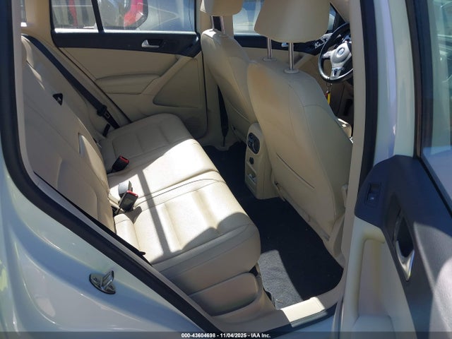 Aukcja sprzedaży 2016 Volkswagen Tiguan S, vin: WVGAV7AX0GW574689, numer aukcji: 43604698
