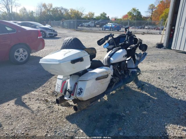2024 HARLEY-DAVIDSON FLTRX 1HD1KH71XRB605445 Photo 3