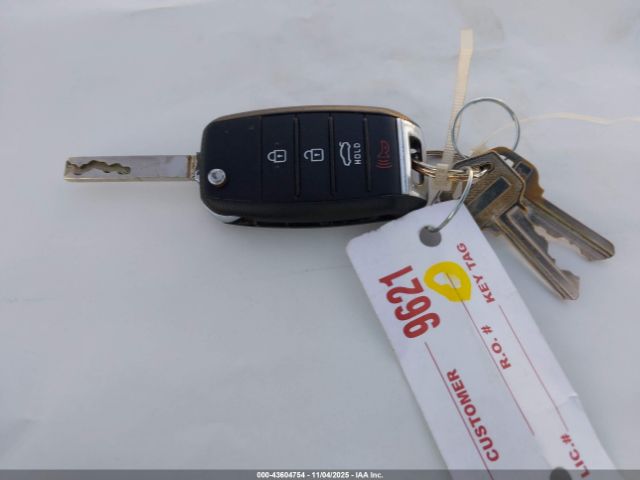 2016 KIA OPTIMA 5XXGT4L33GG017323 Photo 10