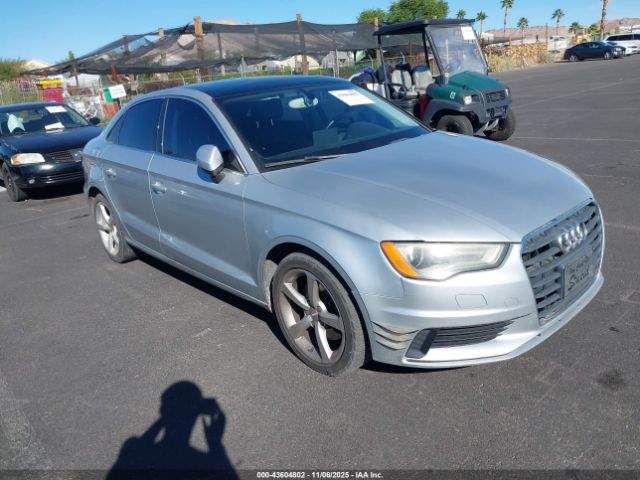 2015 AUDI A3 WAUACGFF0F1012715 Photo 0