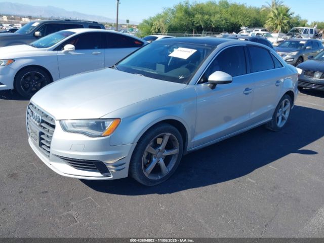 2015 AUDI A3 WAUACGFF0F1012715 Photo 1