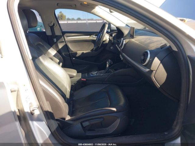 2015 AUDI A3 WAUACGFF0F1012715 Photo 4