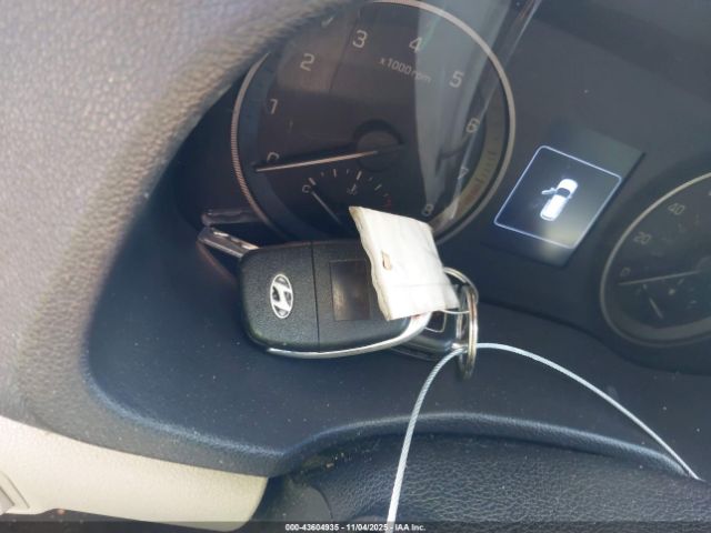 2016 HYUNDAI TUCSON KM8J23A45GU100501 Photo 10