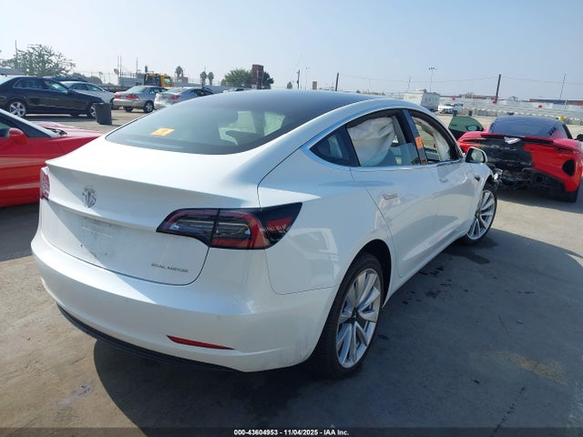 5YJ3E1EBXJF111642 Tesla Model 3 Long Range/performance