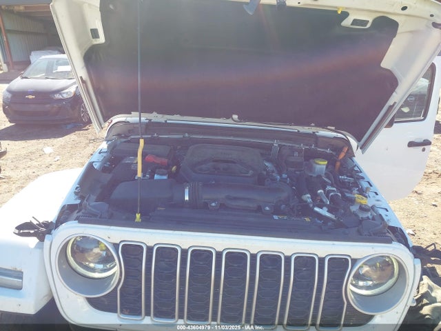 Продажа на аукционе авто 2024 Jeep Wrangler 4xe Sahara 4xe, vin: 1C4RJXP65RW225600, номер лота: 43604979