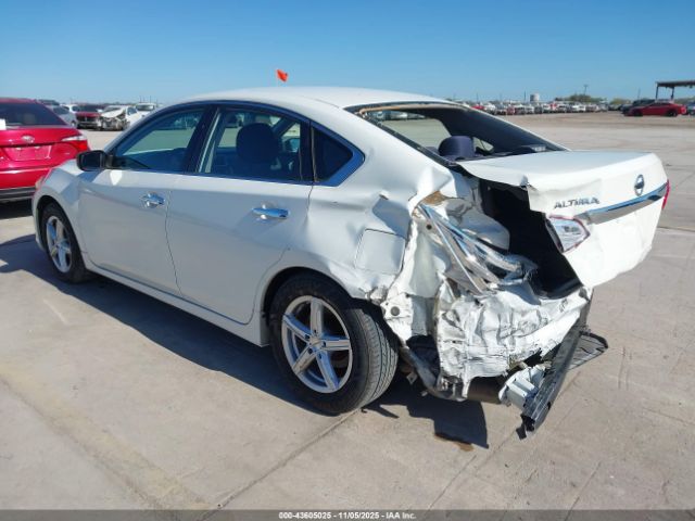2016 NISSAN ALTIMA 1N4AL3AP5GC167168 Photo 2