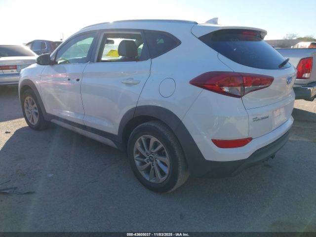2018 HYUNDAI TUCSON KM8J33A49JU629499 Photo 2