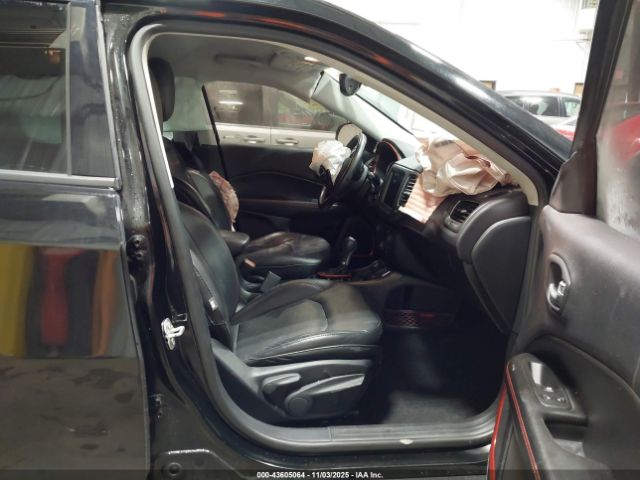 2018 JEEP COMPASS 3C4NJDDB1JT187615 Photo 4