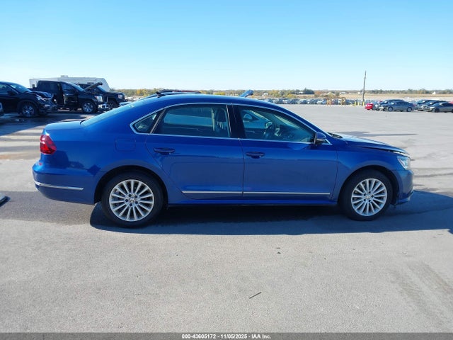 1VWBT7A39HC068936 Volkswagen Passat 1.8t Se