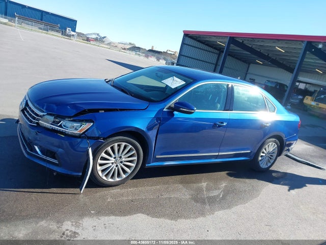 1VWBT7A39HC068936 Volkswagen Passat 1.8t Se